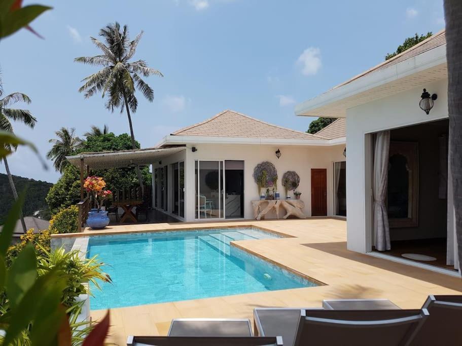 Blue Bay Villa